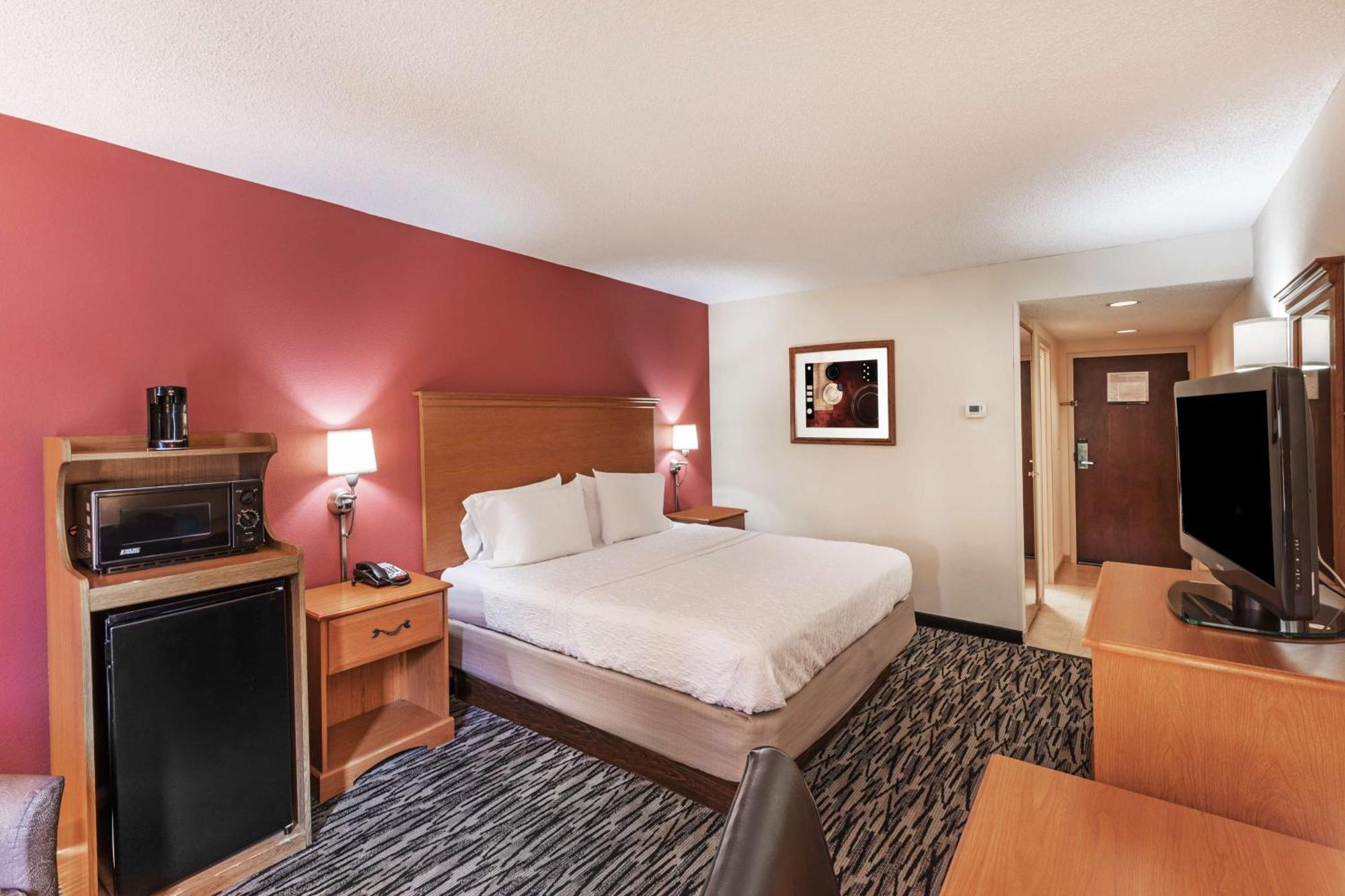 Hampton Inn Айкен Экстерьер фото